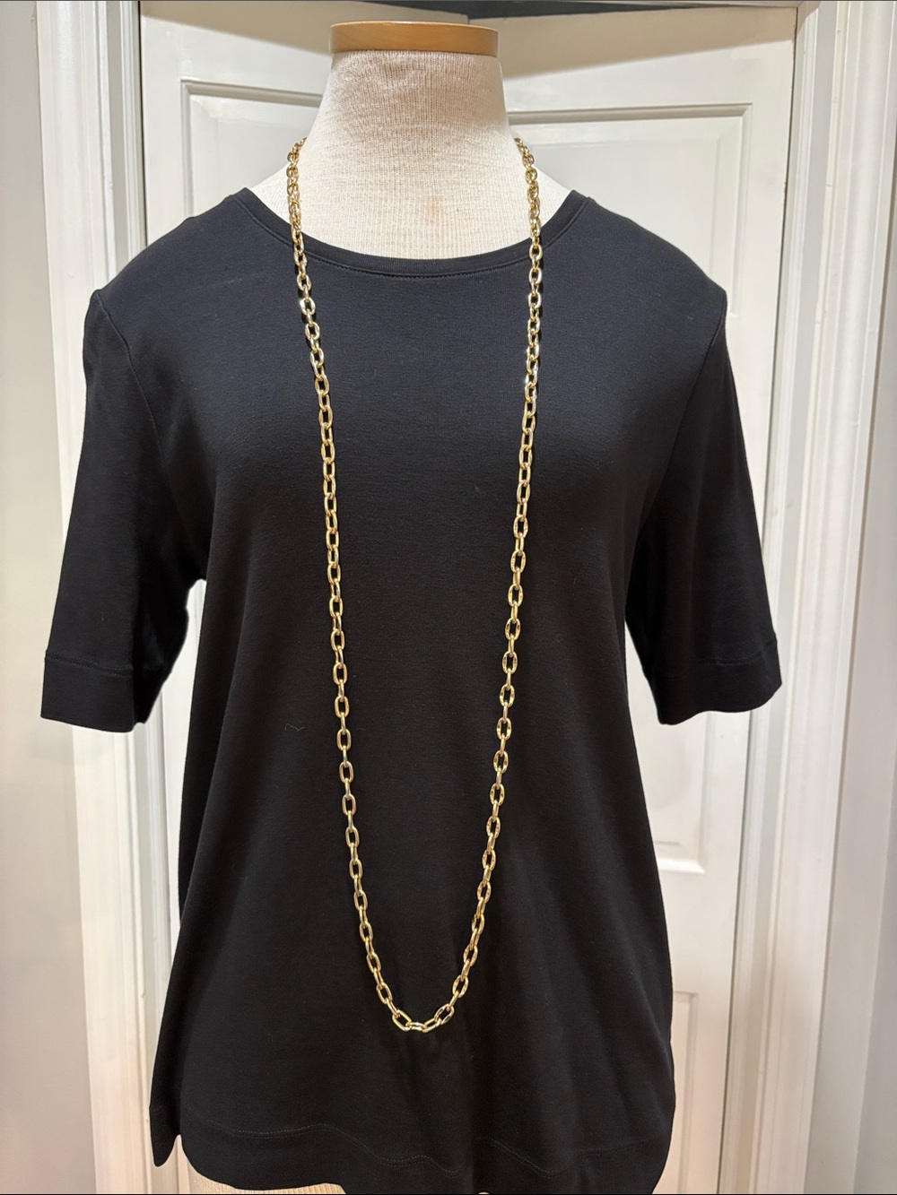 Monet gold chain link long necklace - Picture 3 of 7